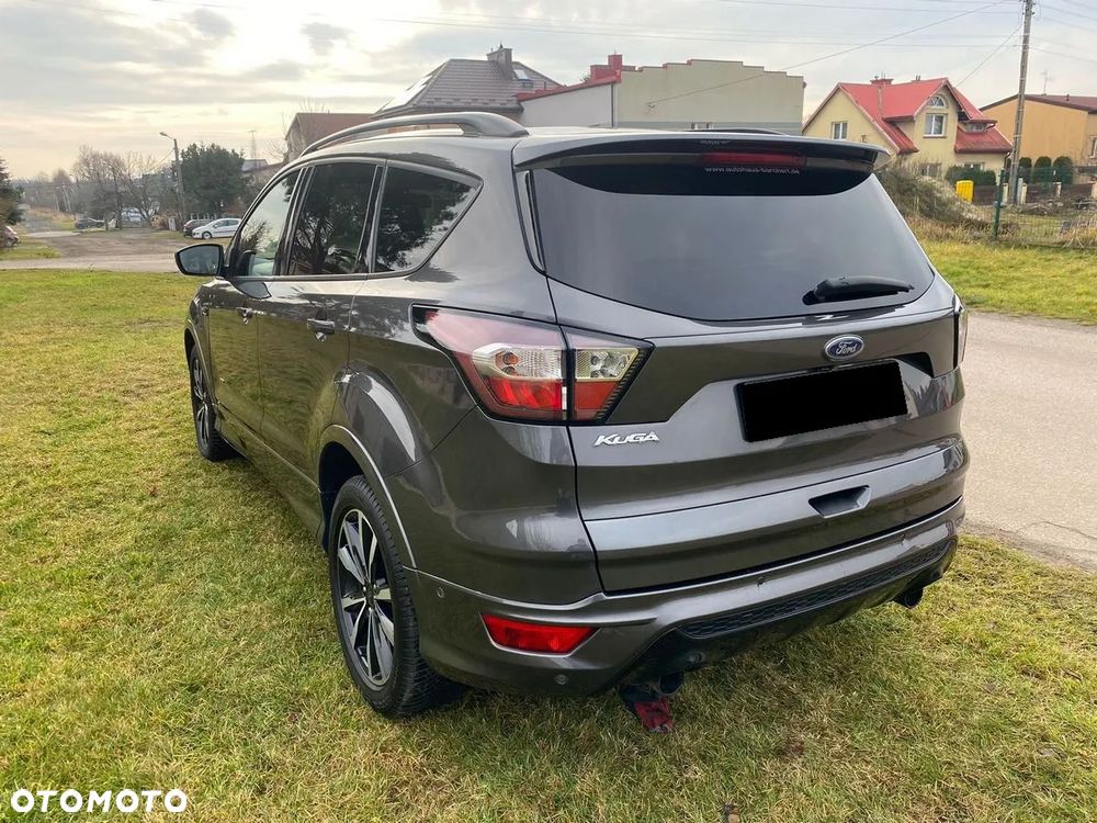 Ford Kuga 2.0 TDCi 4x4 ST-Line - 4