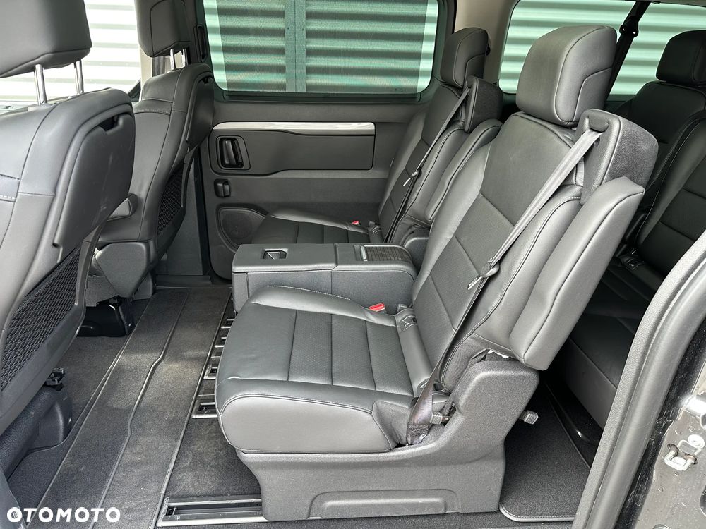 Peugeot Traveller 2.2 BlueHDi Long Business VIP EAT8 - 12