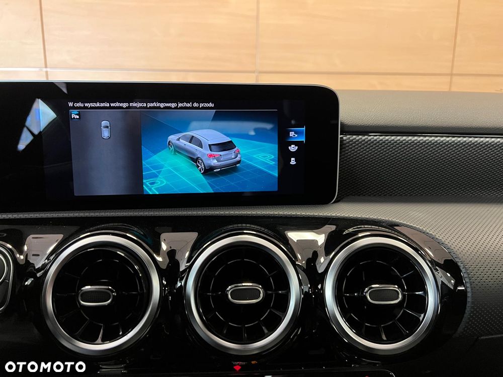 Mercedes-Benz Klasa A 200 7G-DCT - 20