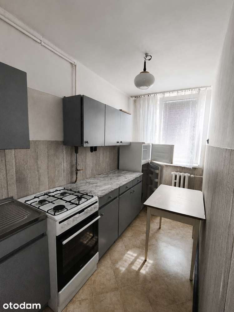 Mieszkanie 2 pok. + kuchnia, 37,7 m² – Kęty, Wyszyńskiego, do remontu