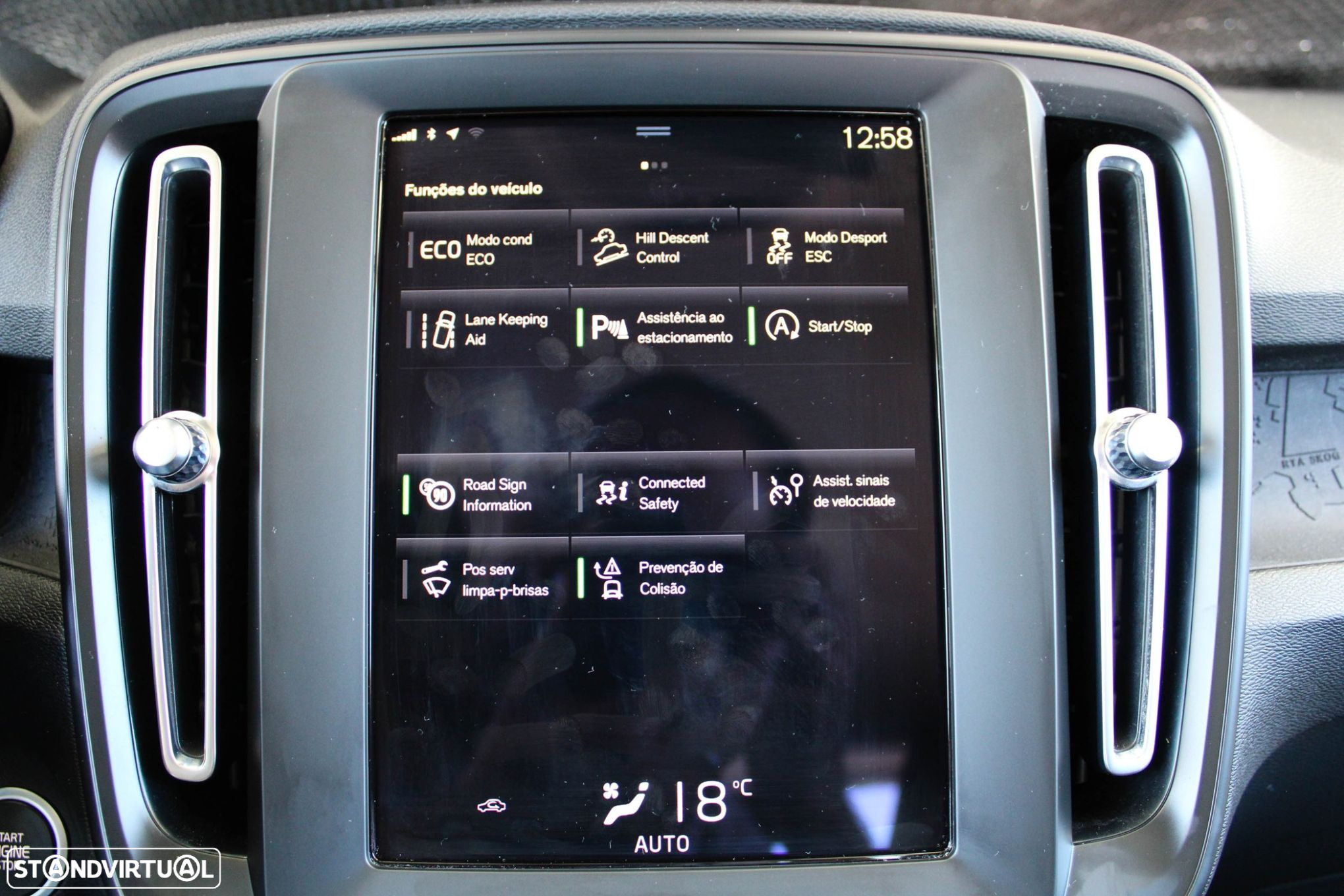 Volvo XC 40 1.5 T2 Momentum Core - 43