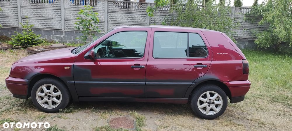 Volkswagen Golf - 8