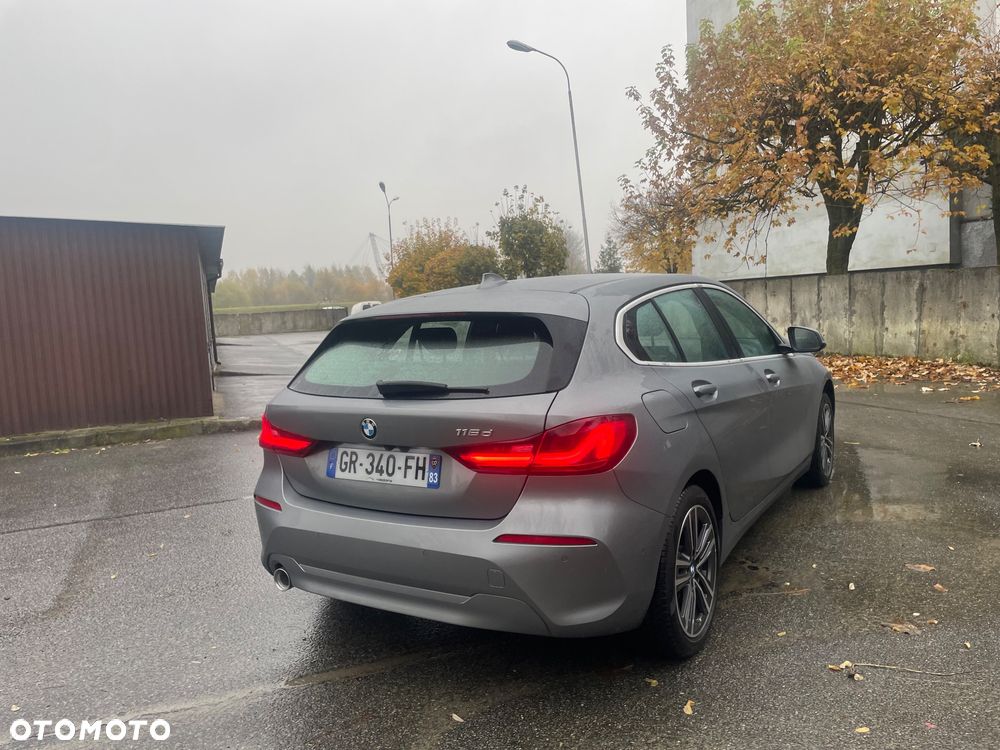 BMW Seria 1 116d Sport Line - 9