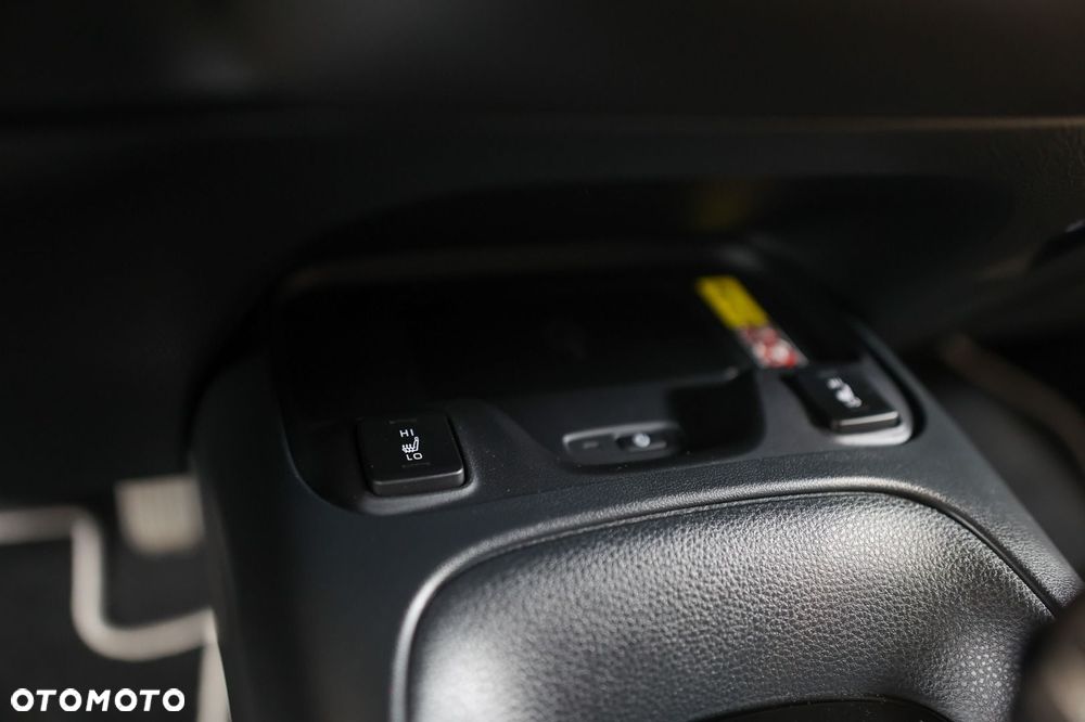 Toyota Corolla - 20