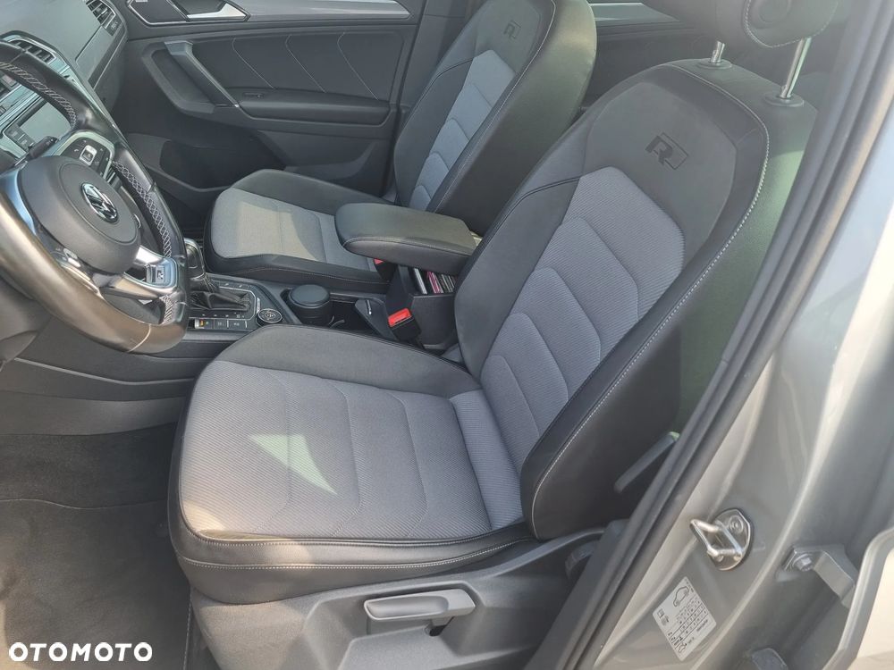 Volkswagen Tiguan 2.0 TDI SCR 4MotION DSG R-Line - 22