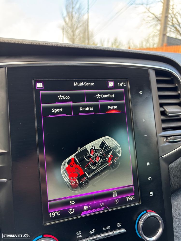 Renault Mégane TCe 140 GPF BOSE EDITION - 22