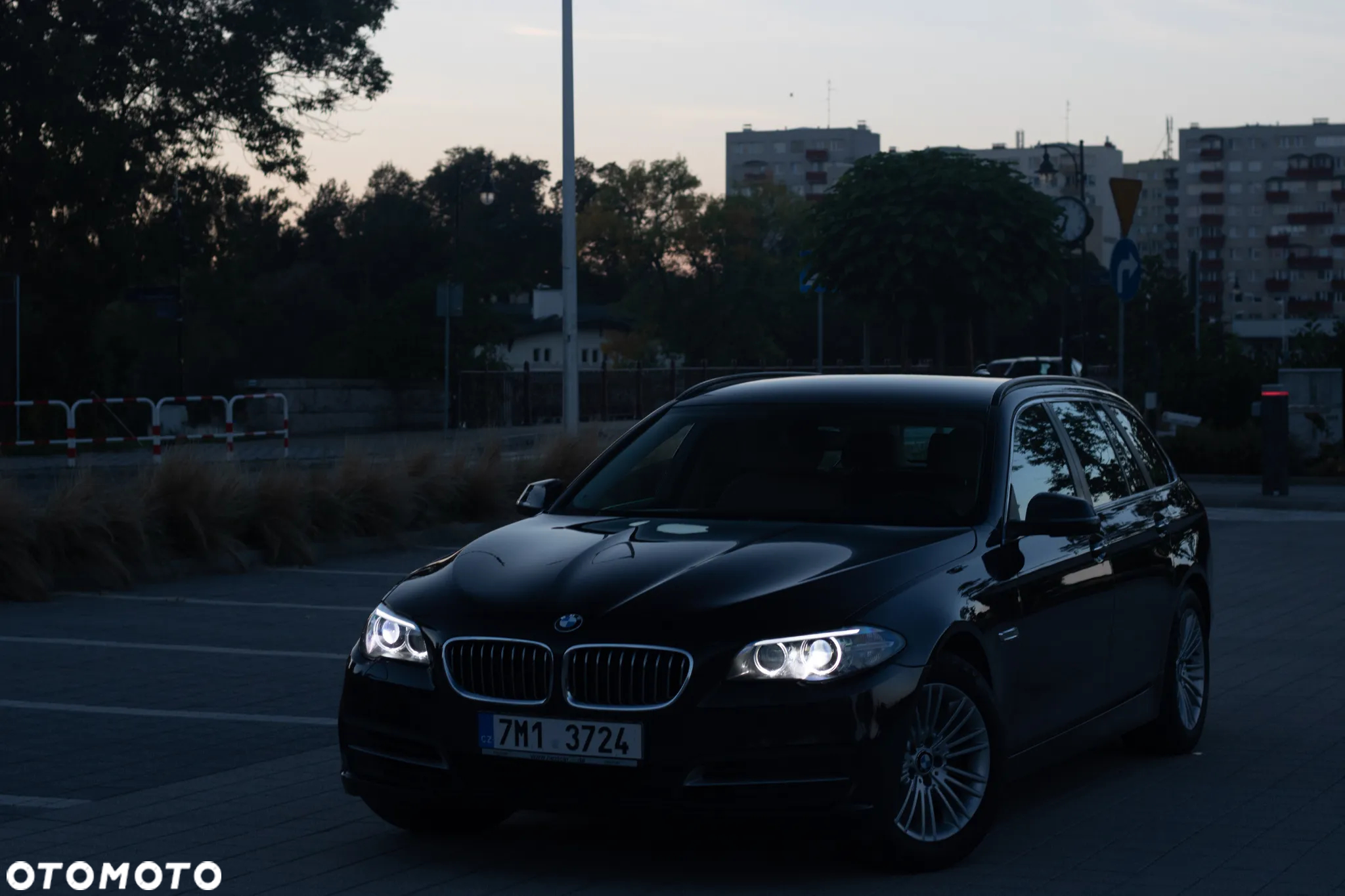 BMW Seria 5 535d xDrive - 4