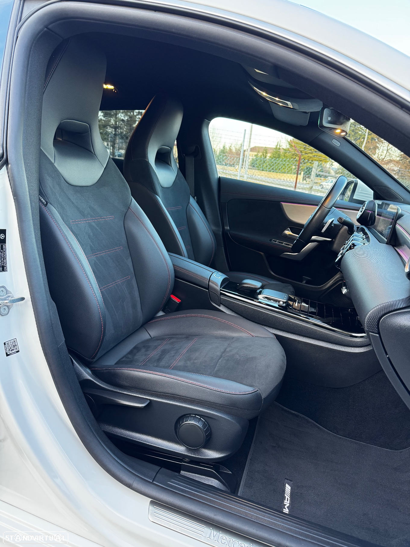 Mercedes-Benz CLA 180 d Shooting Brake AMG Line Aut. - 23
