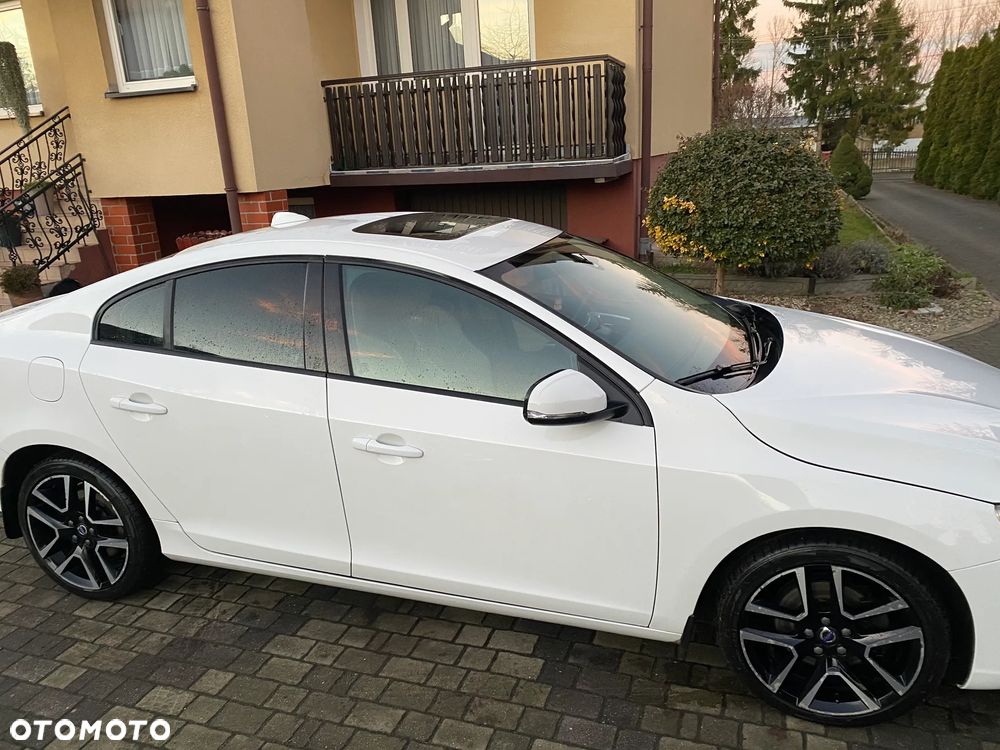 Volvo S60 T5 Drive-E Summum - 4