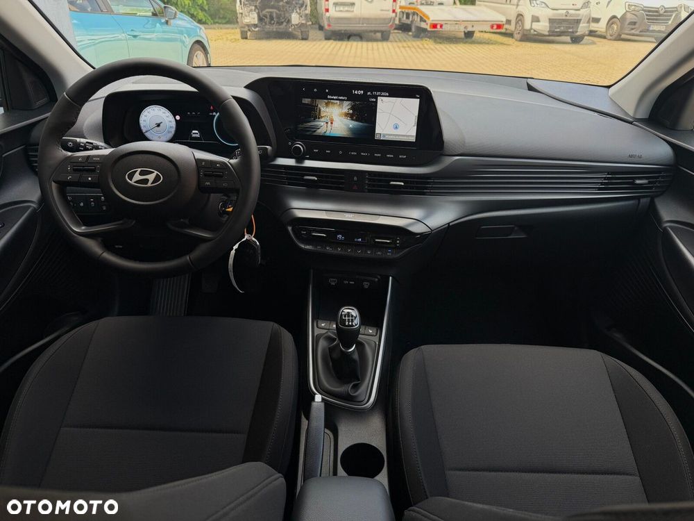 Hyundai i20 - 20