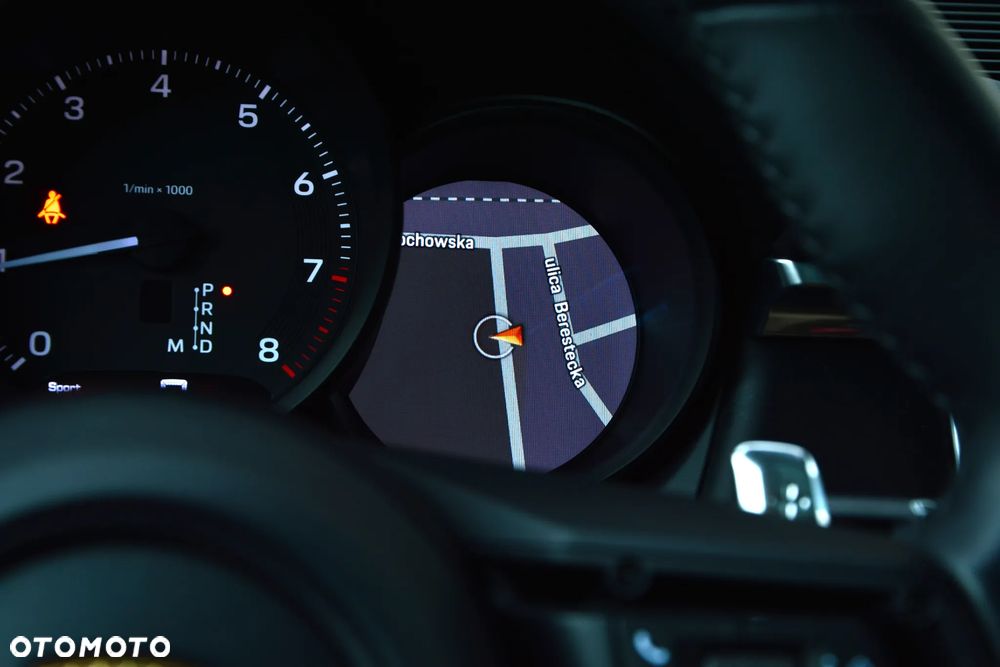Porsche Macan Standard - 33