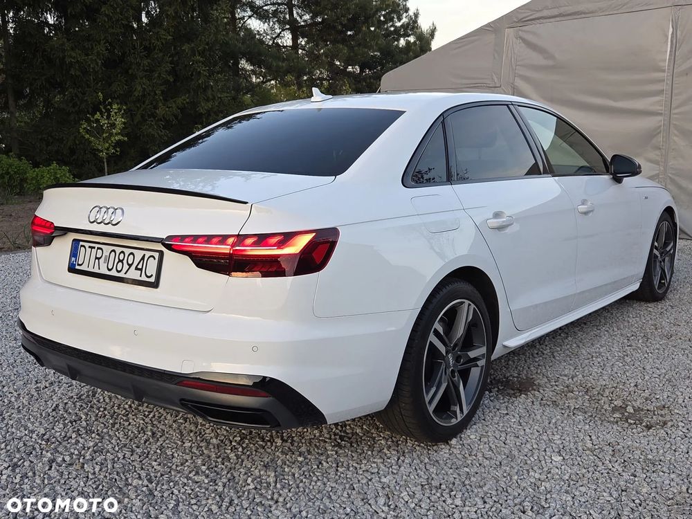 Audi A4 Limousine 35 TFSI mHEV S Line S tronic - 26