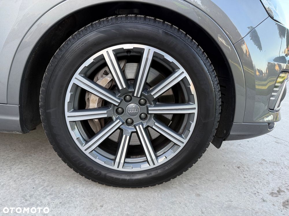 Audi Q7 3.0 TDI e-tron quattro tiptronic - 39