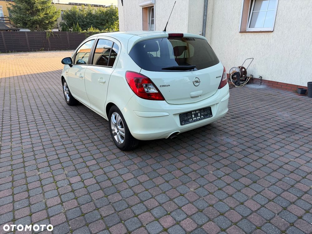 Opel Corsa 1.2 16V Enjoy - 5
