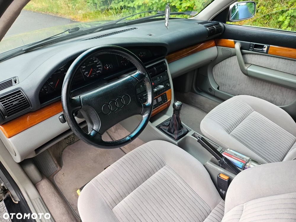 Audi 100 2.8 E - 17