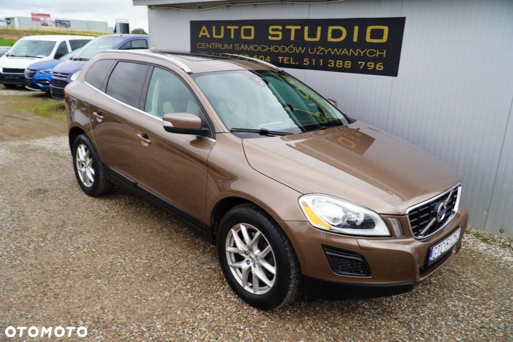 Volvo XC 60 - 36