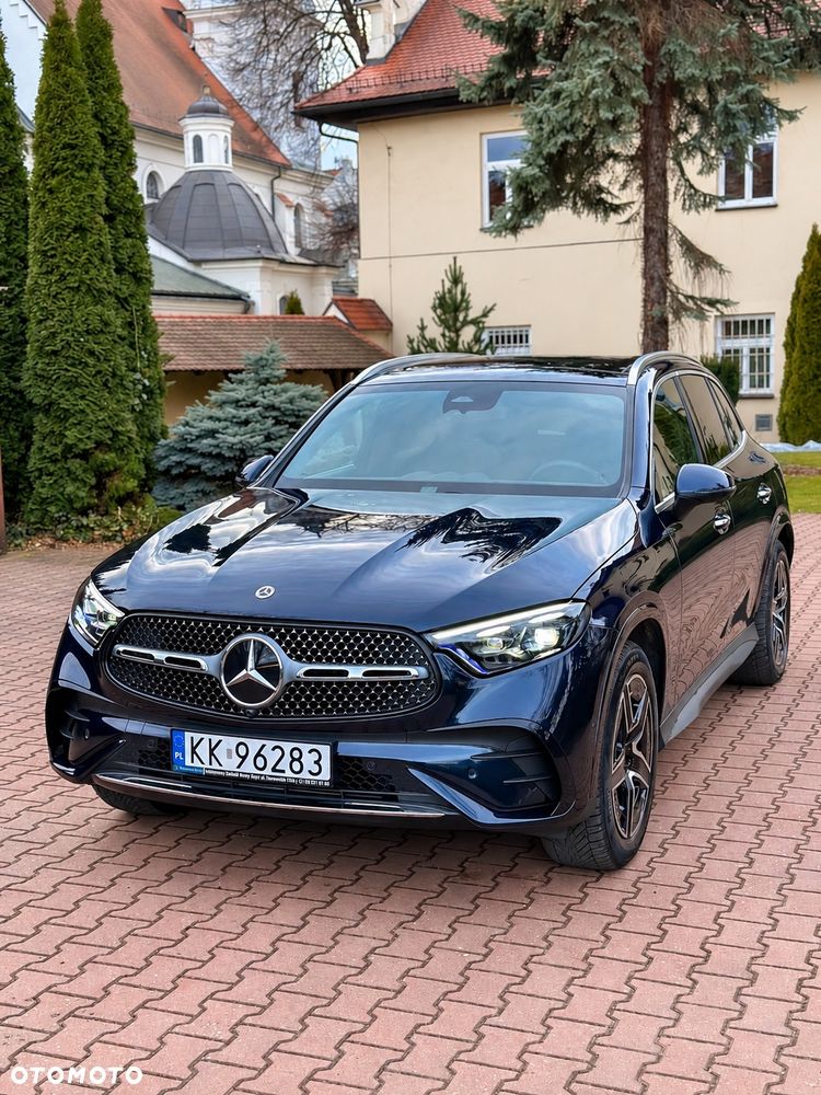 Mercedes-Benz Glc 2023 photo 2