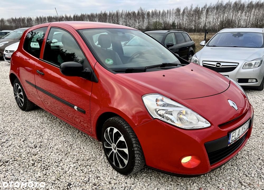 Renault Clio 1.2 16V 75 Dynamique - 25