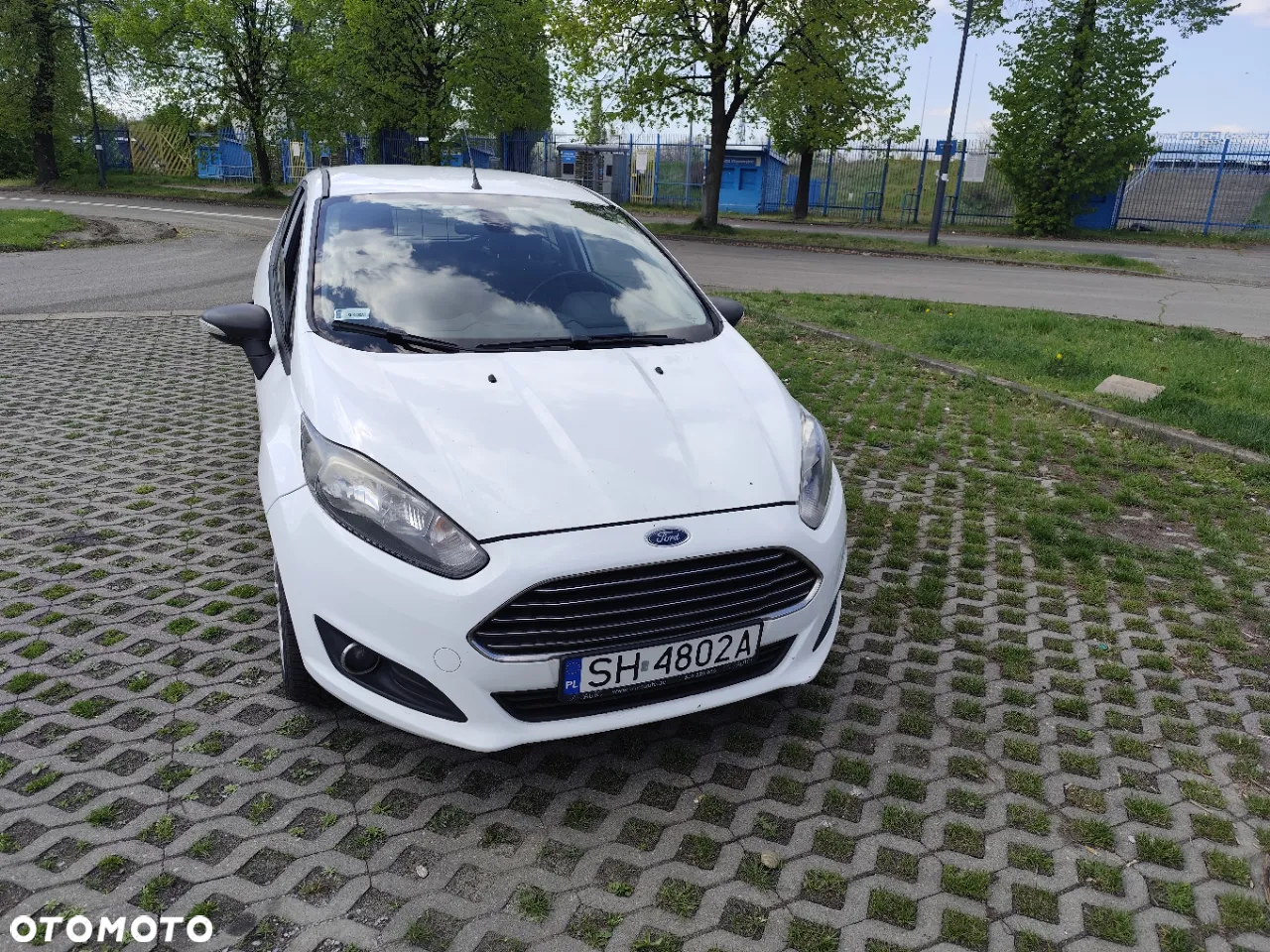 Ford Fiesta 1.5 TDCi Ambiente - 3