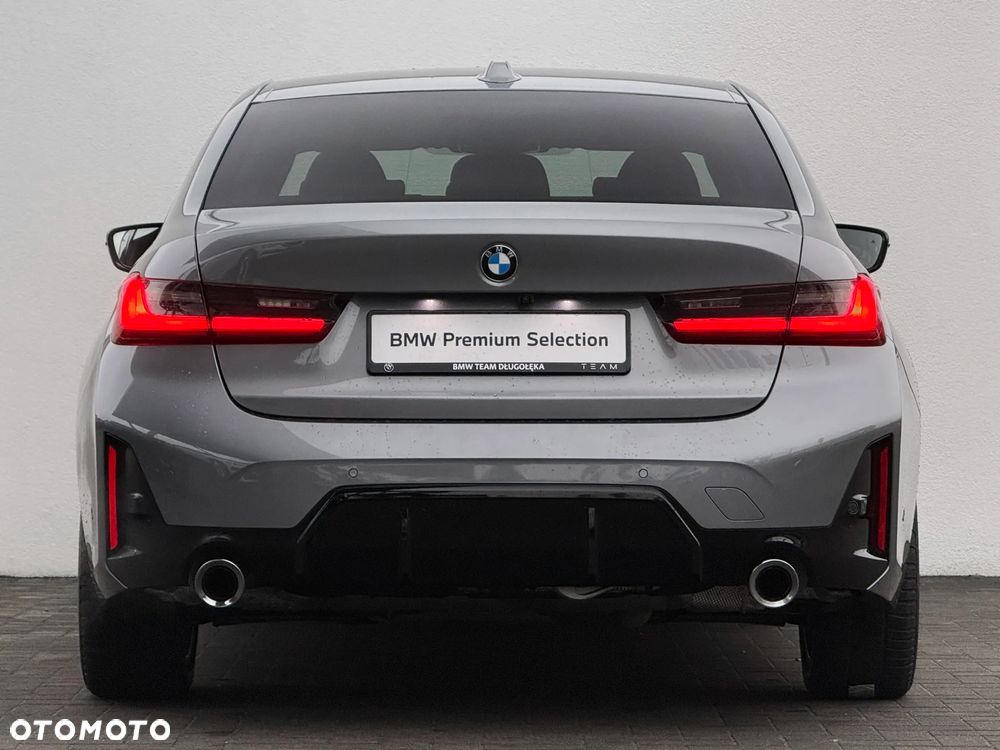 BMW Seria 3 330i xDrive M Sport - 5