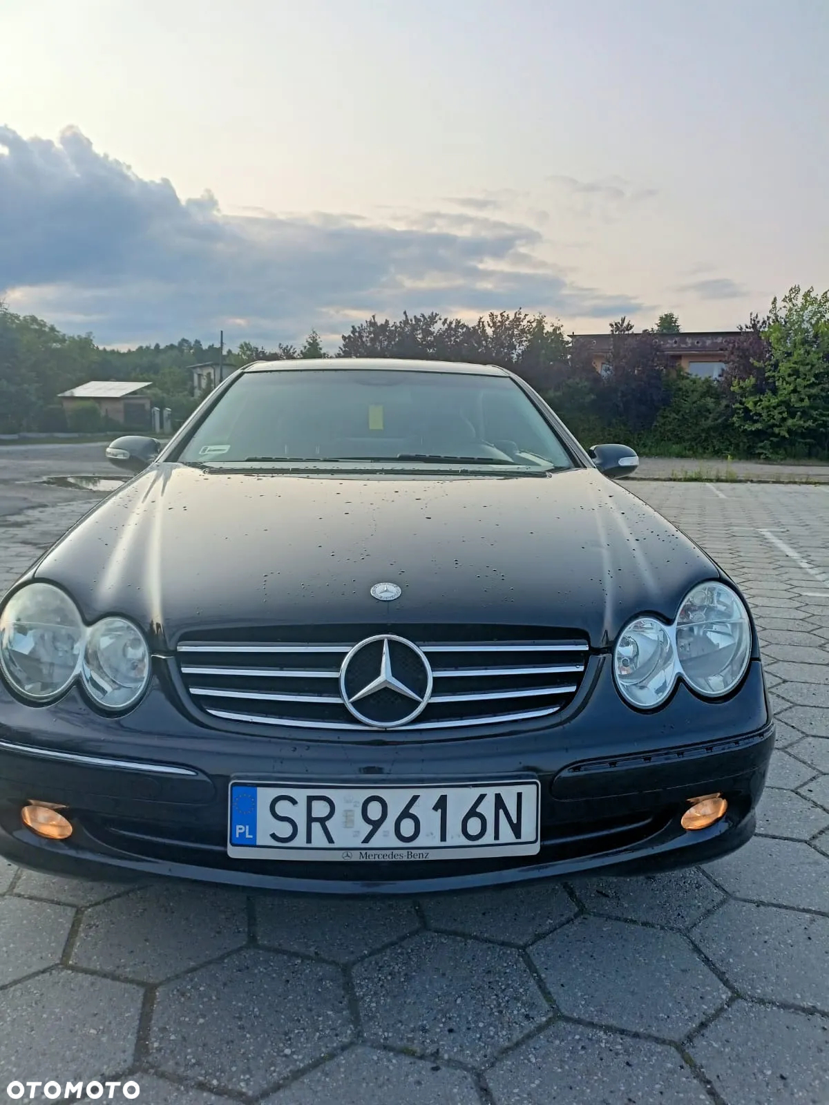 Mercedes-Benz CLK - 4
