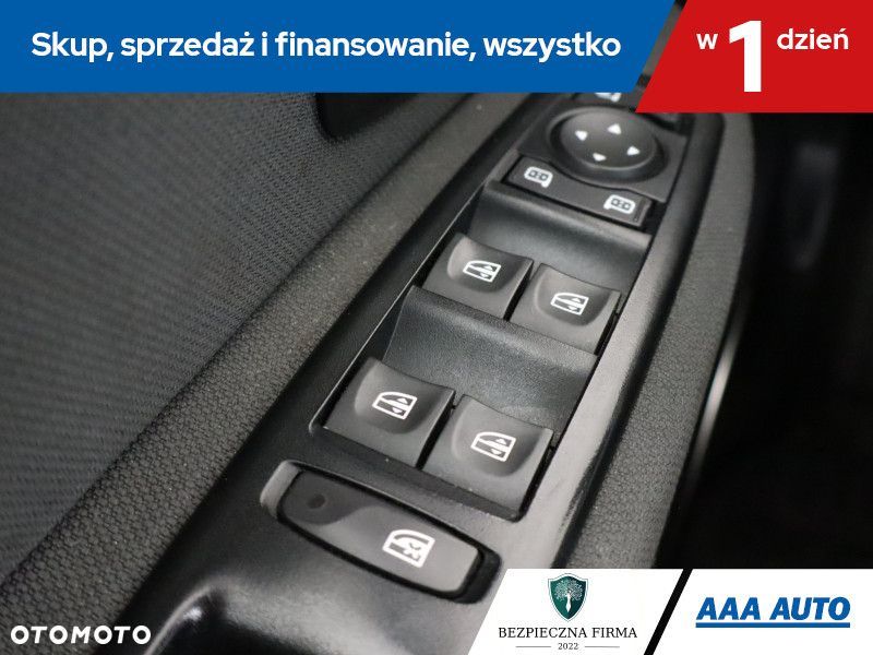 Renault Scenic - 18