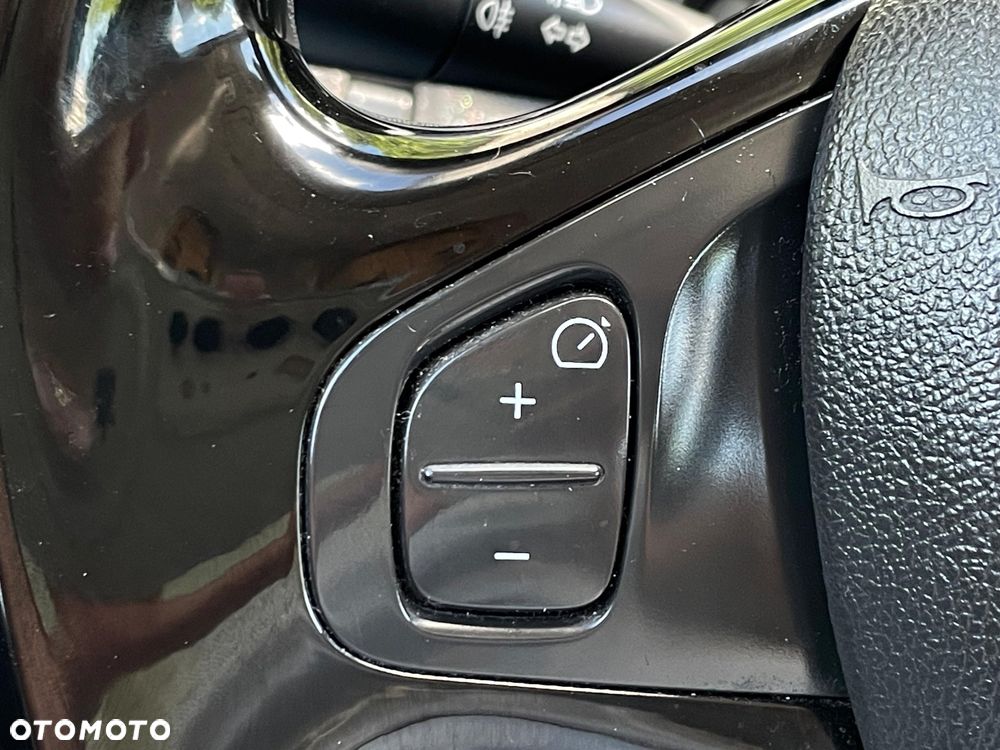 Renault Clio Energy dCi 90 Start & Stop LIMITED - 28