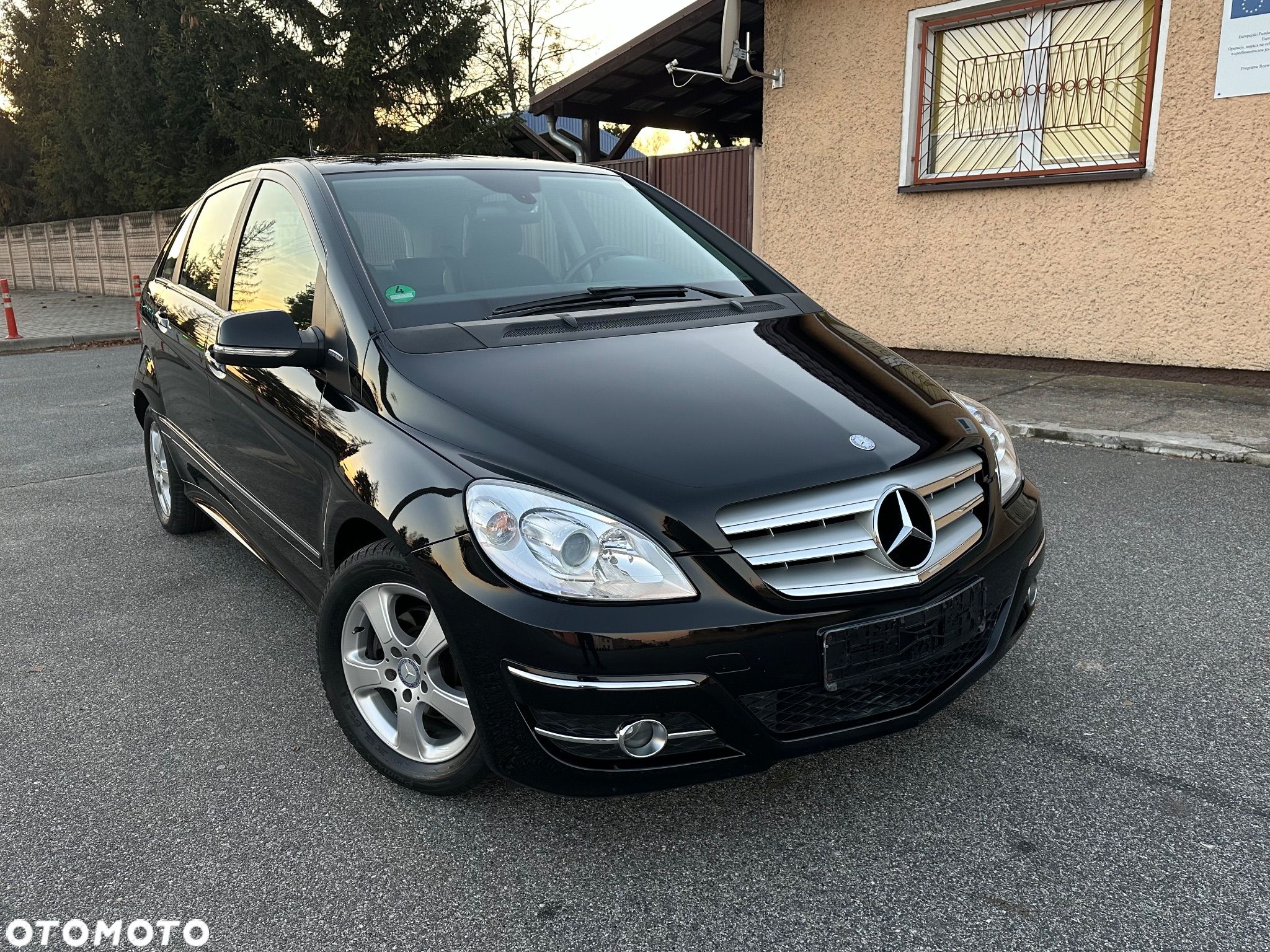 Mercedes-Benz Klasa B 150 BlueEffICIENCY - 1