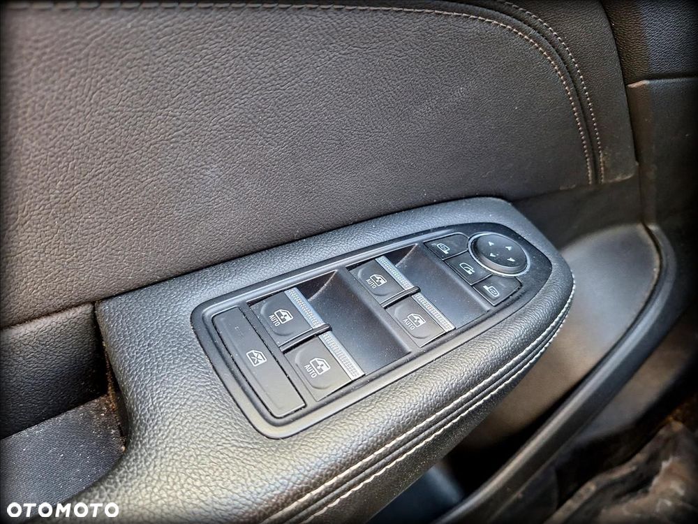 Renault Arkana 1.3 TCe mHEV Intens EDC - 13