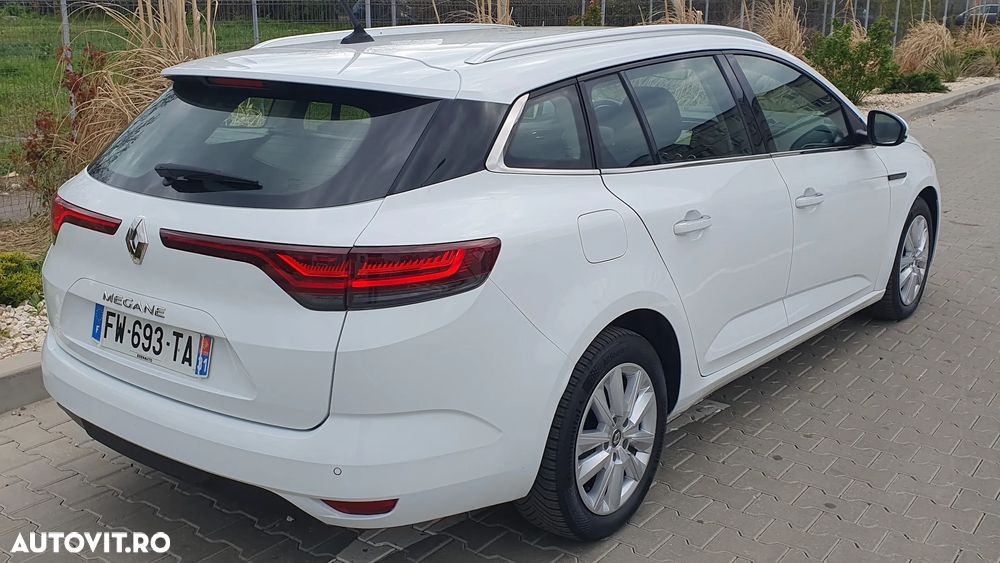 Renault Megane BLUE dCi 115 EDC BUSINESS EDITION - 22