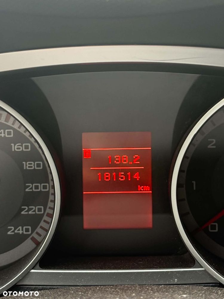 Mitsubishi Outlander 2.0 DID Intense - 11