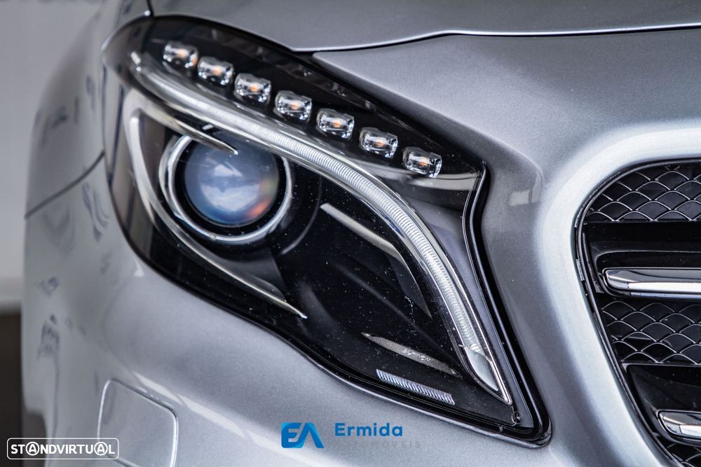 Mercedes-Benz GLA 220 d AMG Line - 8