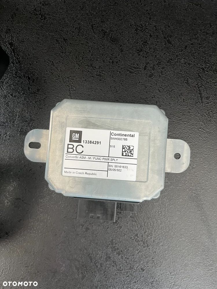 MODUŁ RADIA TELEFONU 13384291 OPEL ZAFIRA C - 1