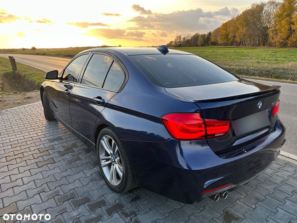 BMW Seria 3 328i Sport Line - 4