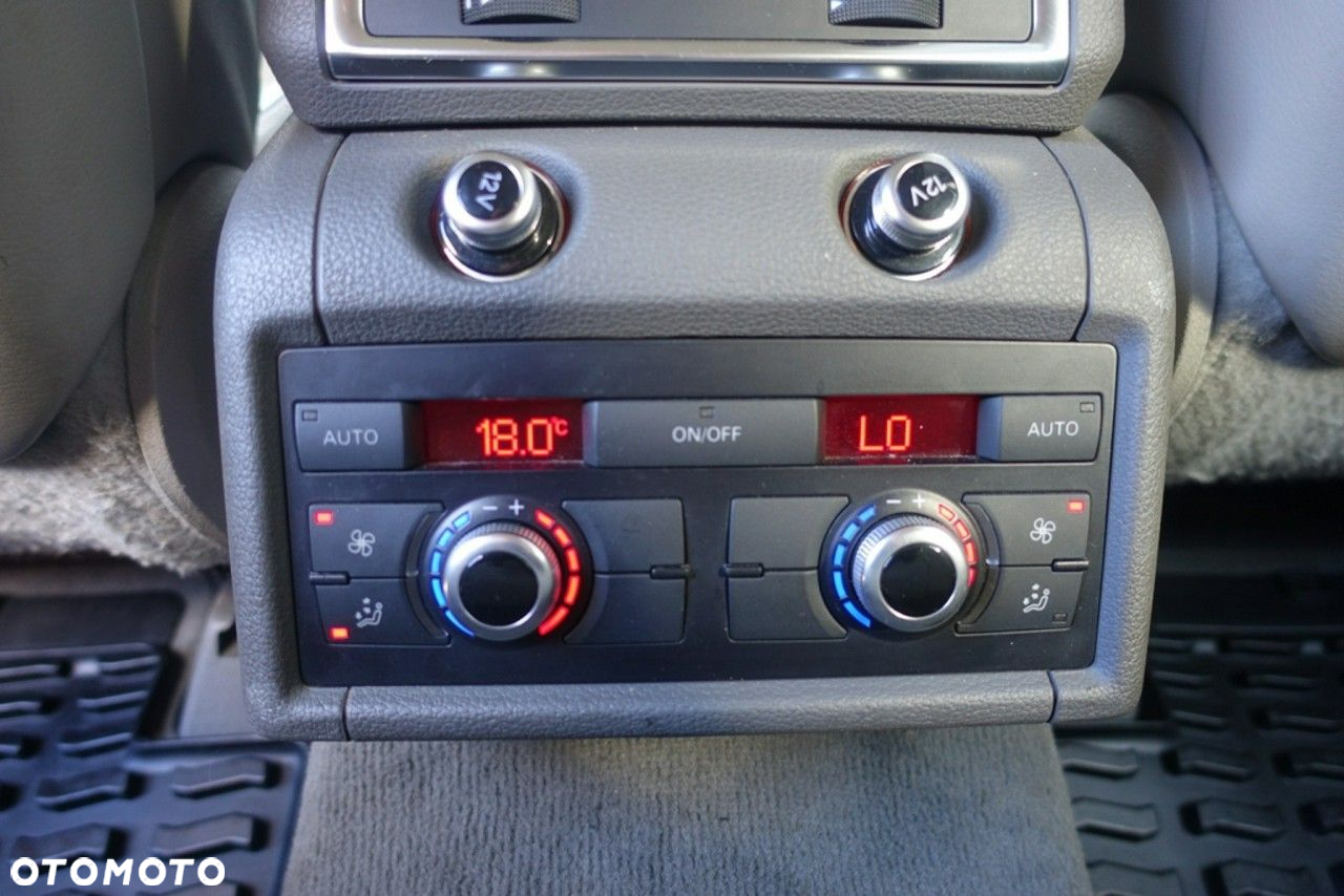 Audi Q7 - 10