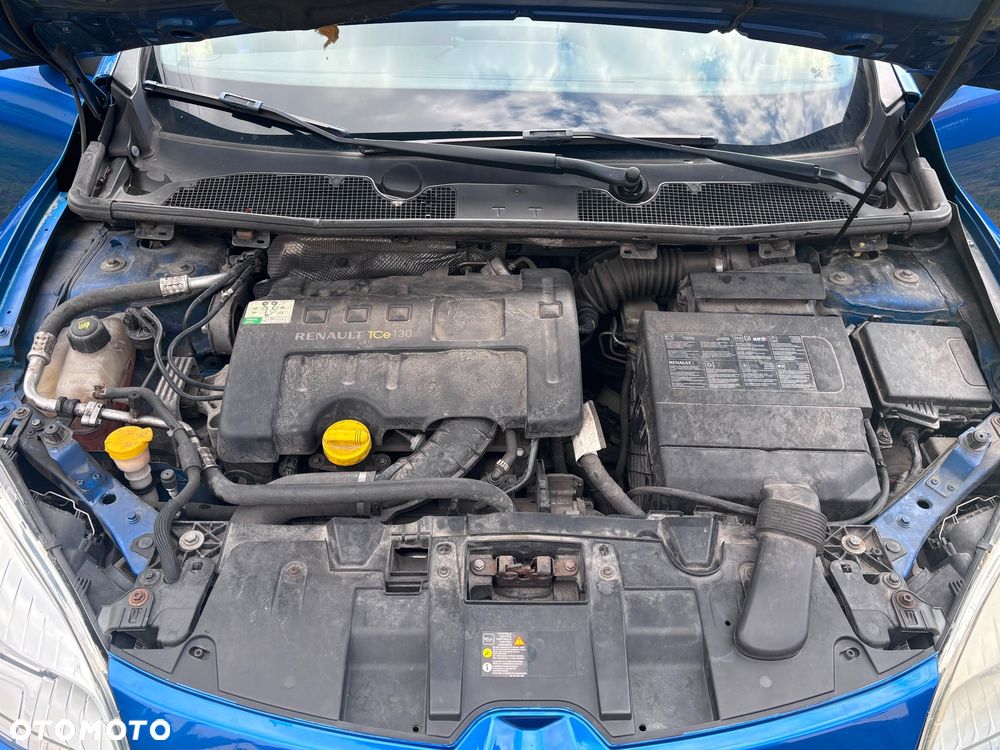 Renault Megane TCe 130 Dynamique - 8
