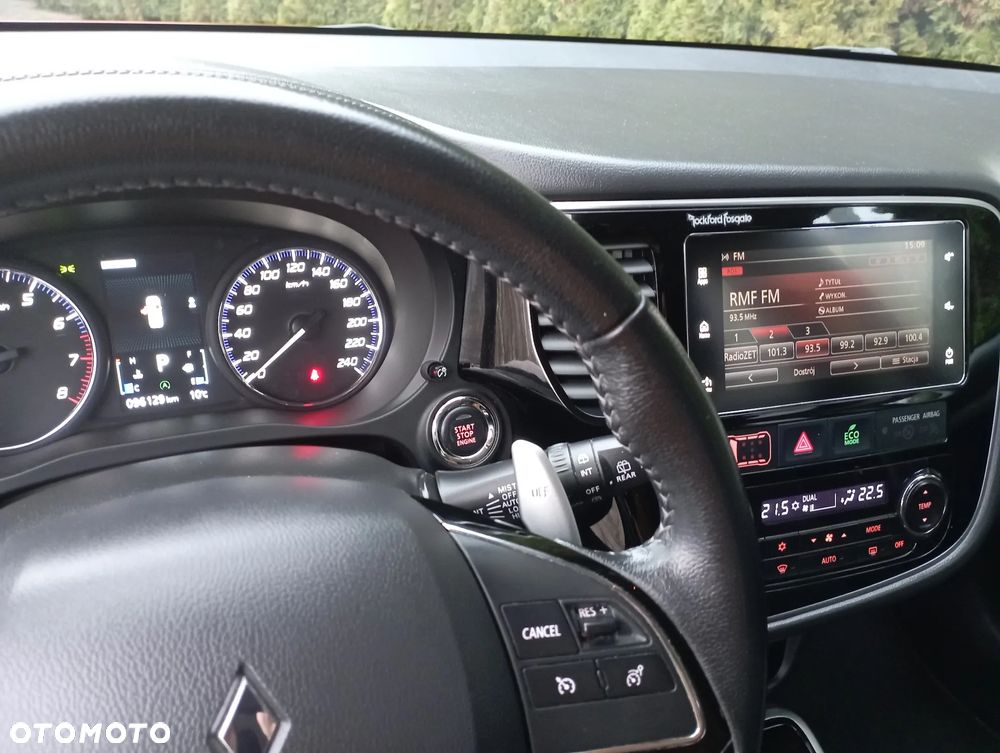 Mitsubishi Outlander 2.0 Intense + SDA 4WD CVT - 8