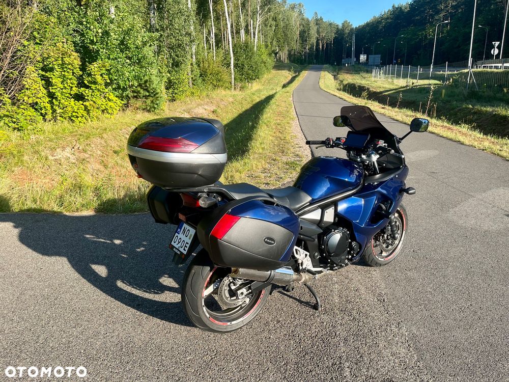 Suzuki GSX - 4