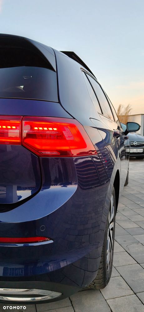 Volkswagen Golf - 33