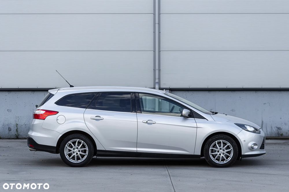 Ford Focus - 8