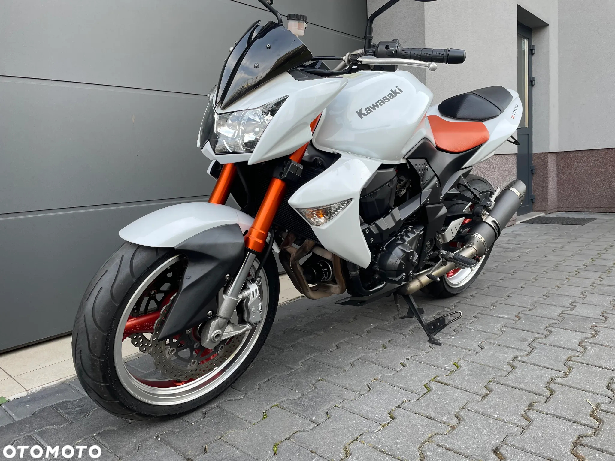 Kawasaki Z - 12