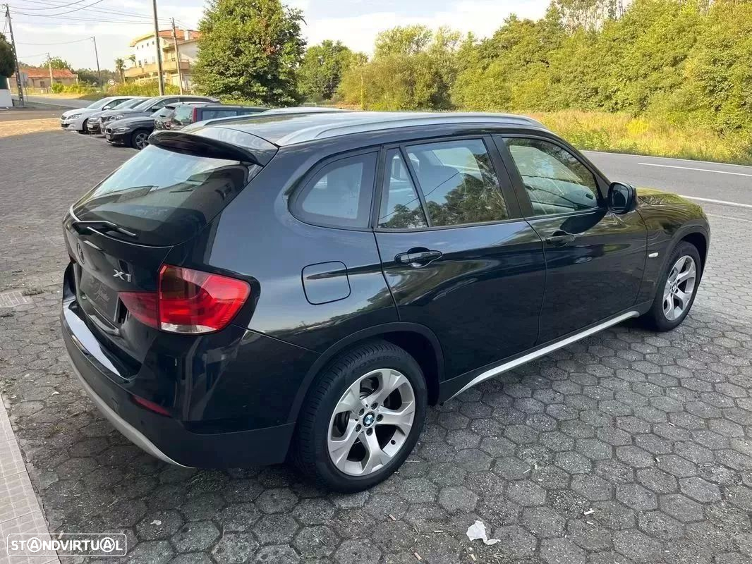 BMW X1 18 d sDrive - 4