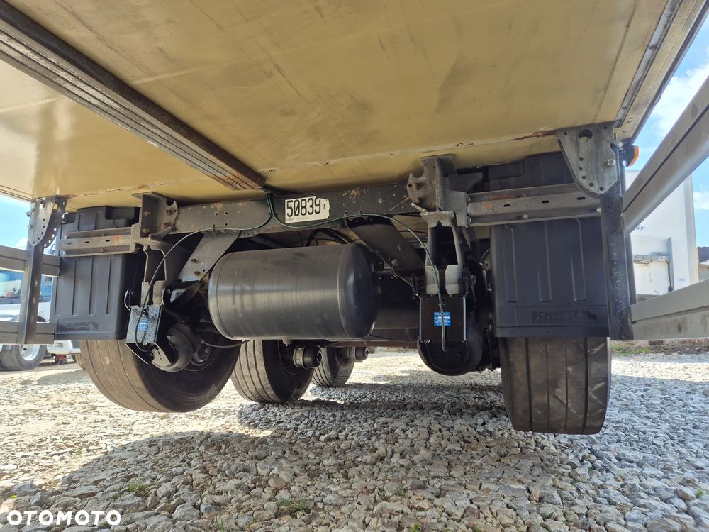 Schmitz Cargobull CARRIER MAXIMA 1300 / WINDA / DOPPEL STOCK / ŚCIANA GRODZIOWA / BELKI / PODNOSZONA OŚ / z Niemiec / TOP STAN 2011/ CARRIER CHŁODNIA CHLODNIA LODÓWKA PODWÓJNY ZAŁADUNEK PIĘTROWA - 14