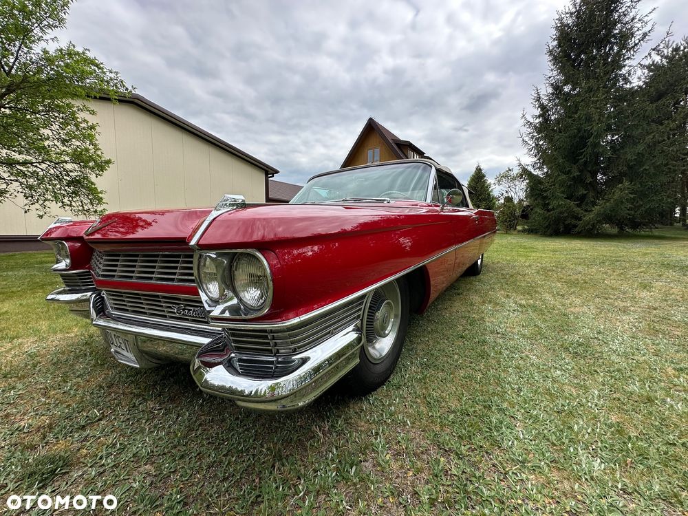 Cadillac Deville - 4
