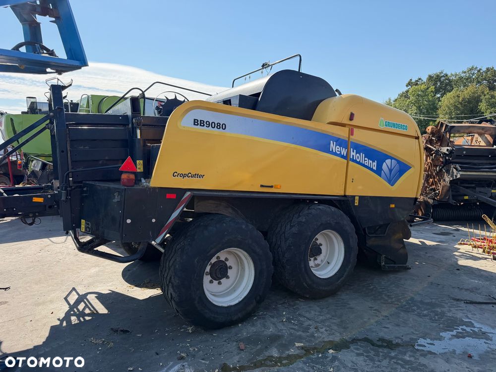 New Holland BB9080 CropCutter - 2