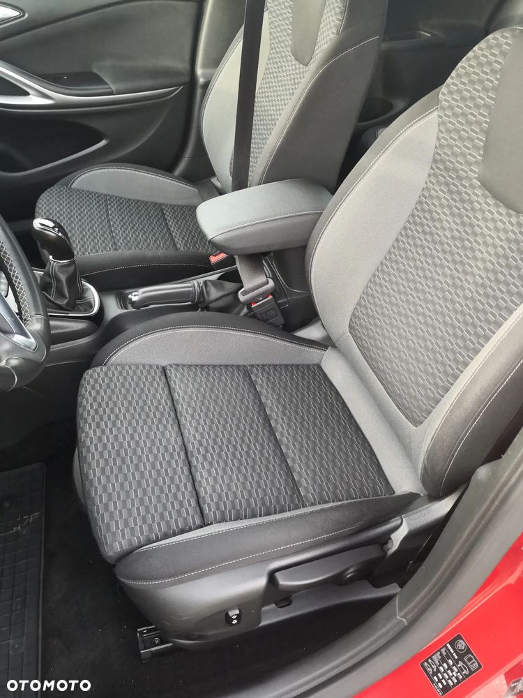 Opel Astra 1.2 T 2020 S&S - 19