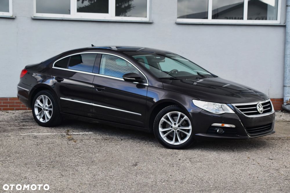 Volkswagen Passat CC 2.0 TDI - 17