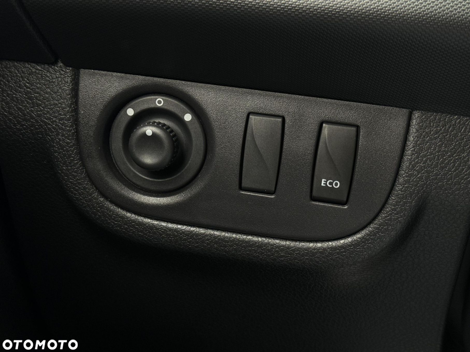 Dacia Logan - 18
