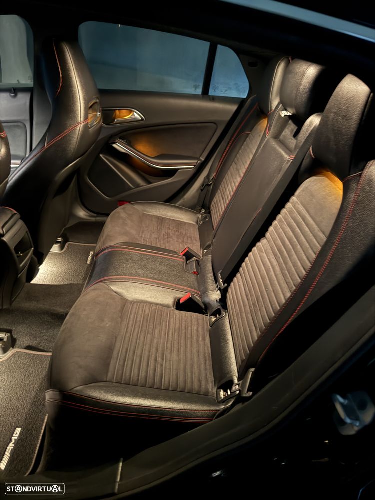 Mercedes-Benz CLA 180 d Shooting Brake AMG Line - 10