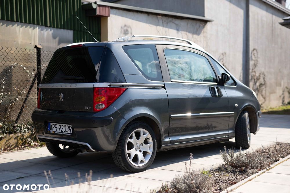 Peugeot 1007 1.4 Happy - 2